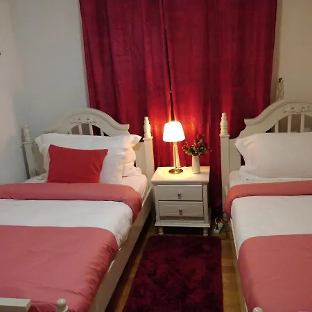 Casa Birre Guesthouse *
