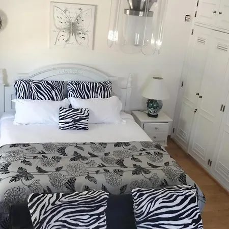 Casa Birre Guesthouse Cascais